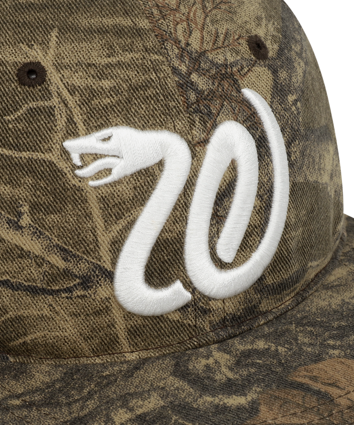 위캔더스(WKNDRS) SNAKE CAP (BROWN)