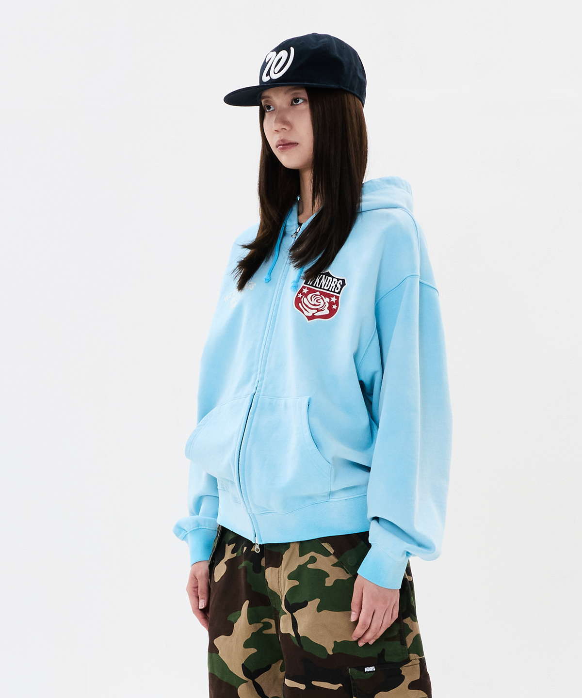 위캔더스(WKNDRS) SNAKE CAP (NAVY)