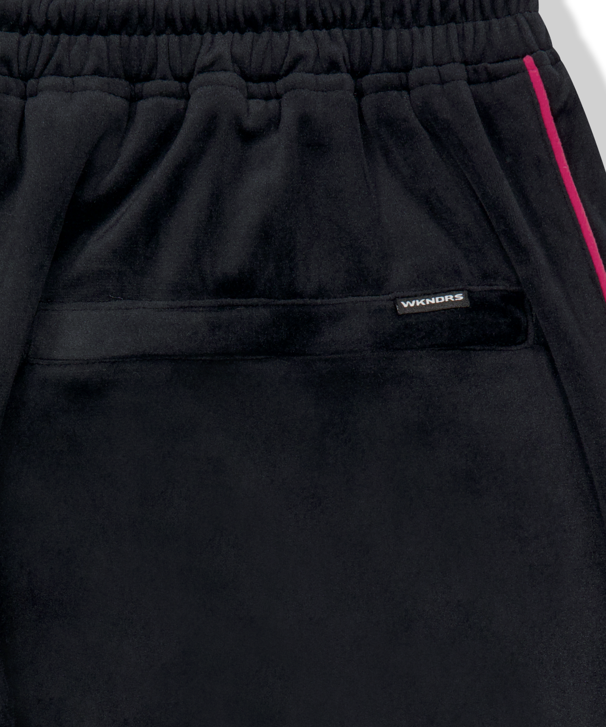 위캔더스(WKNDRS) VELVET TRACK PANTS (BLACK)