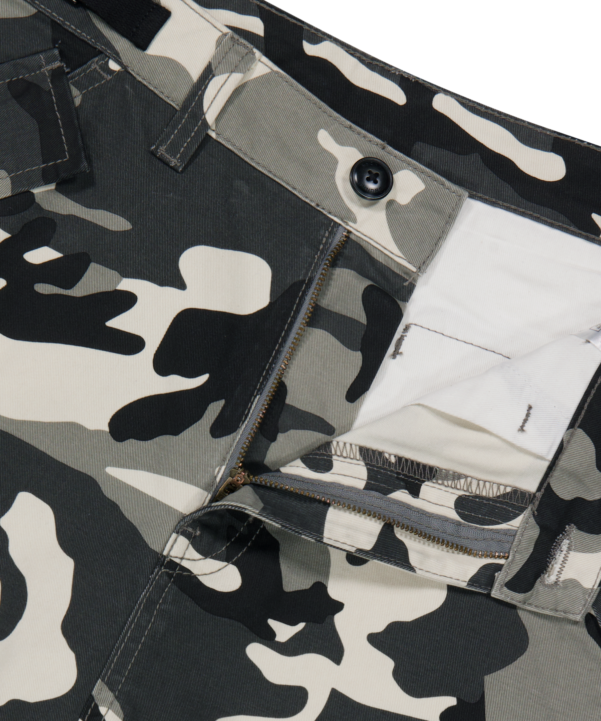 위캔더스(WKNDRS) CAMO CARGO PANTS (S.CAMO)