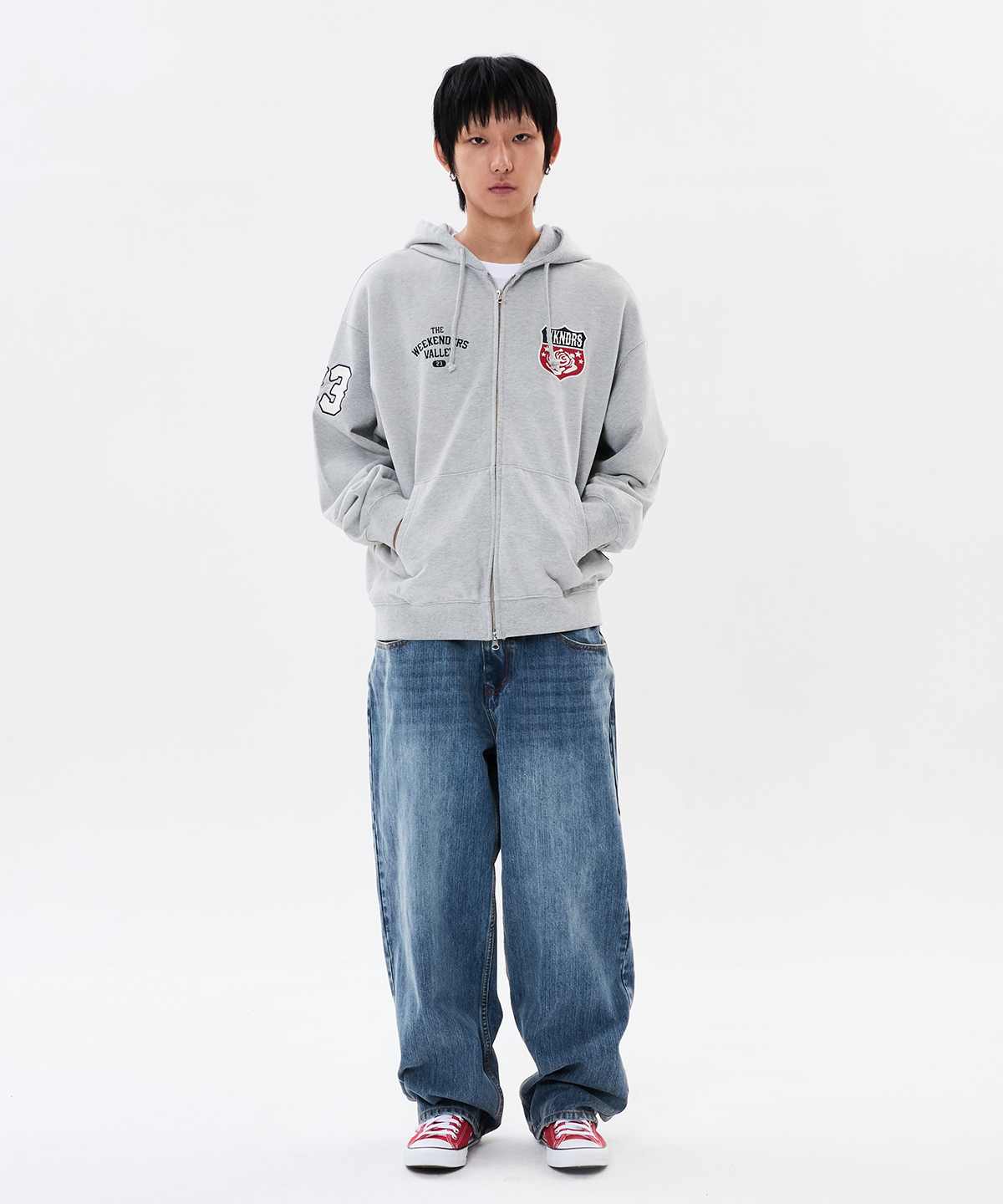 위캔더스(WKNDRS) EMBLEM ZIP-UP HOODIE (M.GREY)