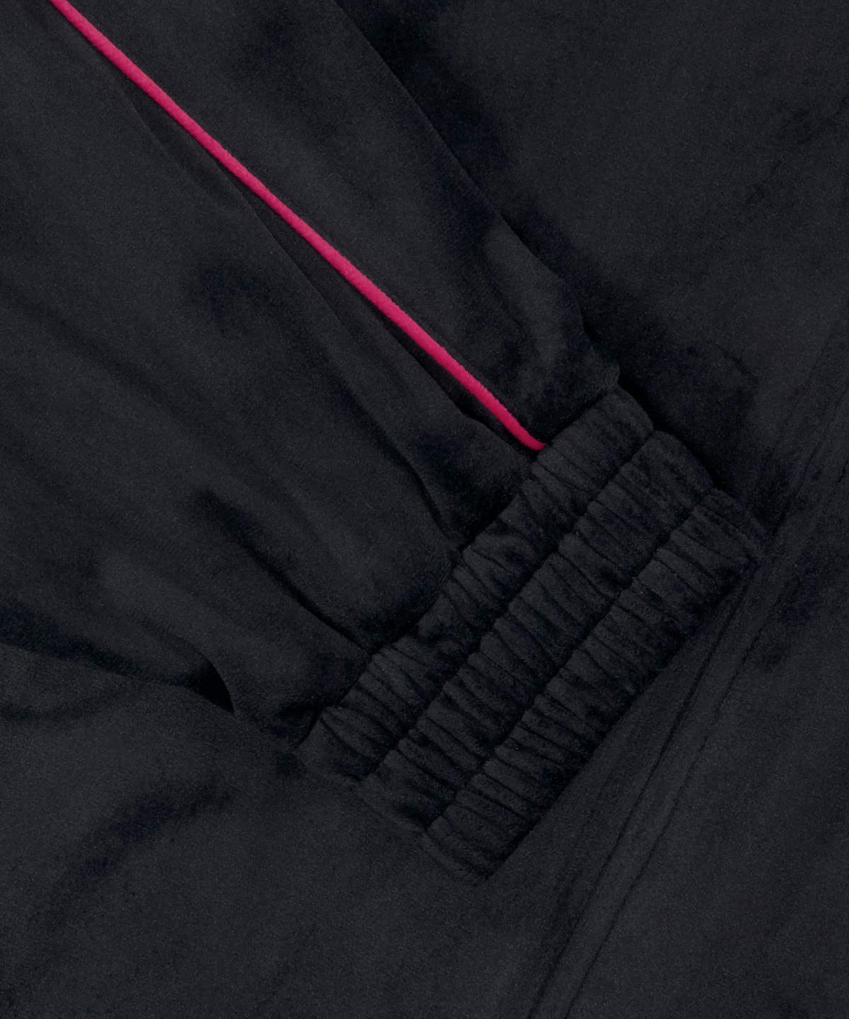 위캔더스(WKNDRS) VELVET TRACK JACKET (BLACK)