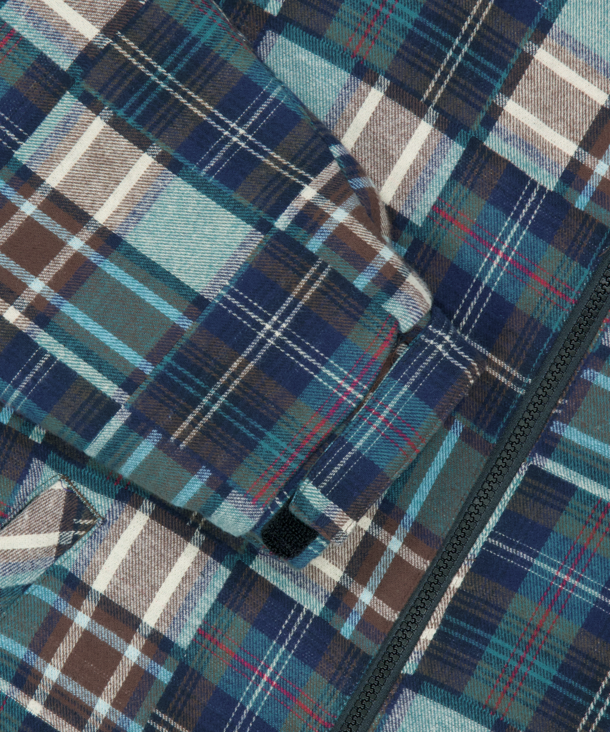 위캔더스(WKNDRS) PATCHWORK HOOD JACKET (D.MIX)