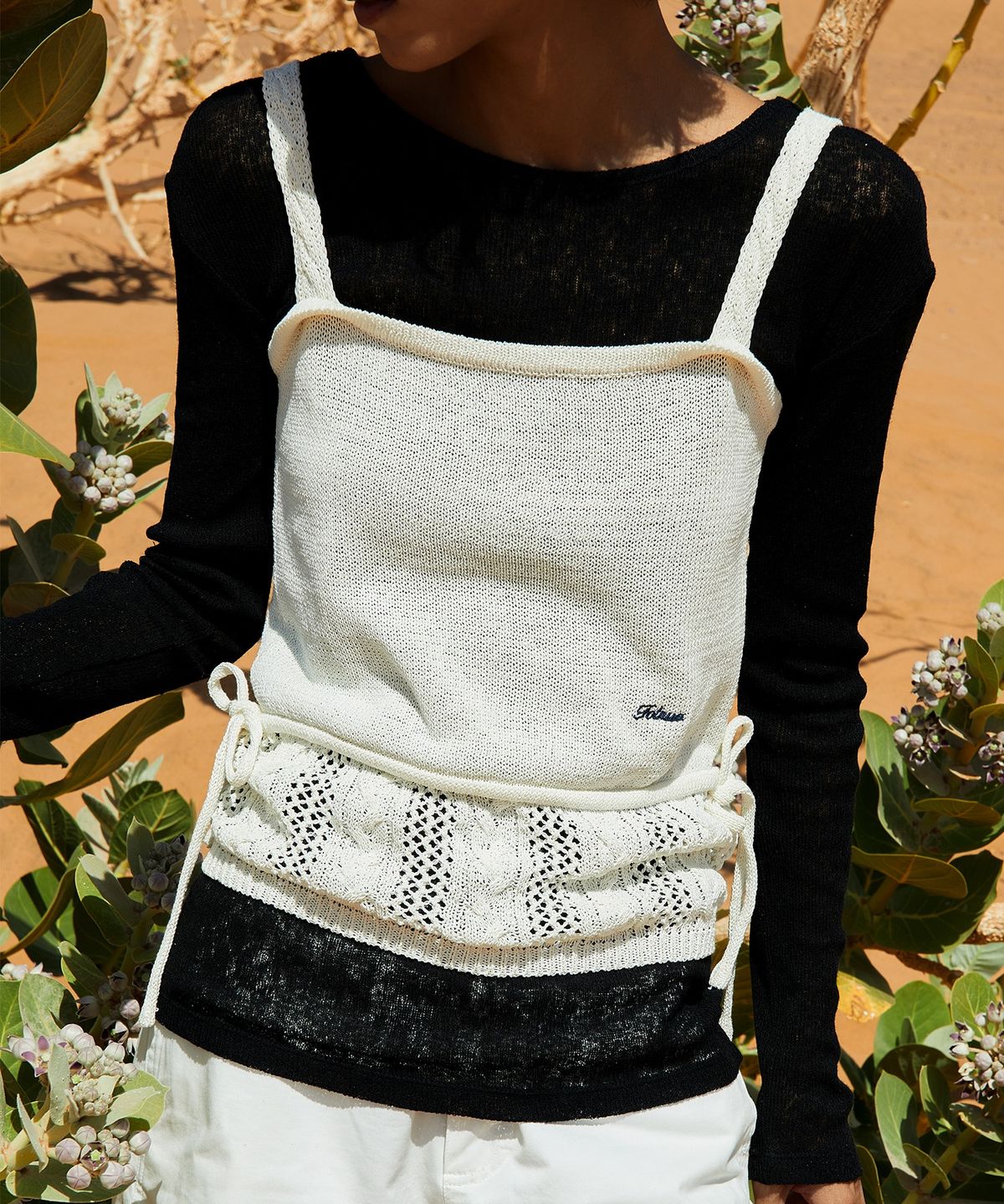 폴뉴아(FOLNUA) ROSCA SLEEVELESS (3COLOR)