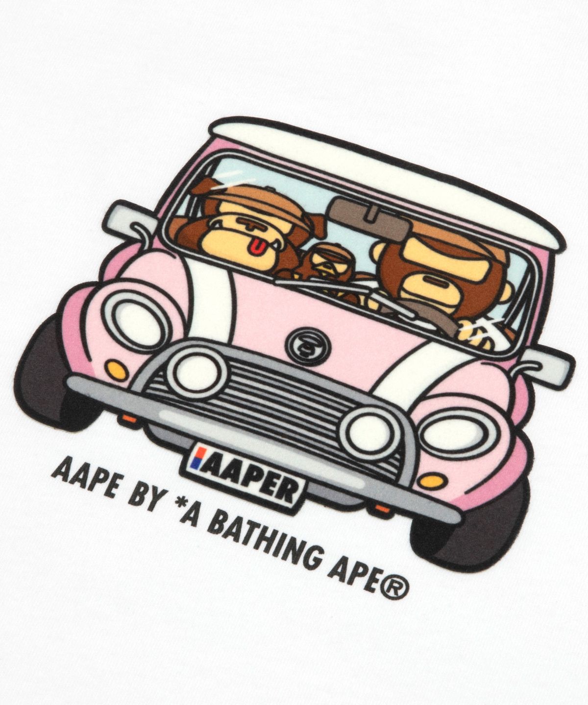 에이프(AAPE) AAPER 그래픽 티셔츠 화이트 / AAPTEM1827XXQWHX