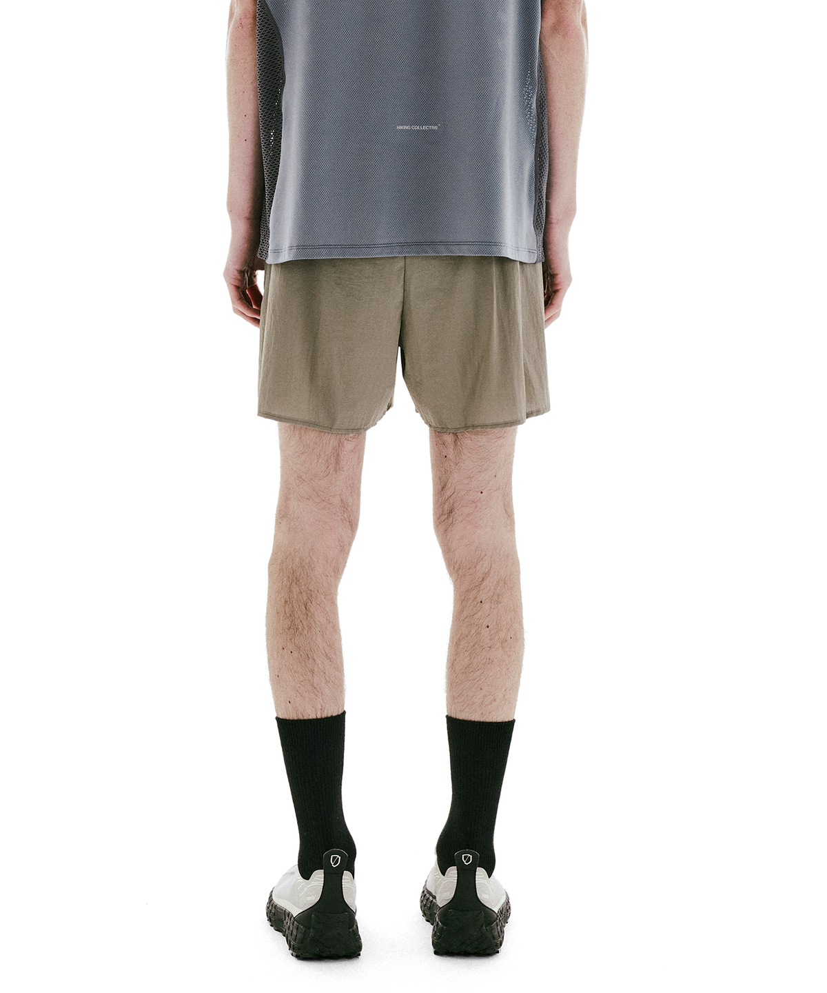 콜드웜(COLDWARM) Pace 4.5”Split Shorts (Olive Night)