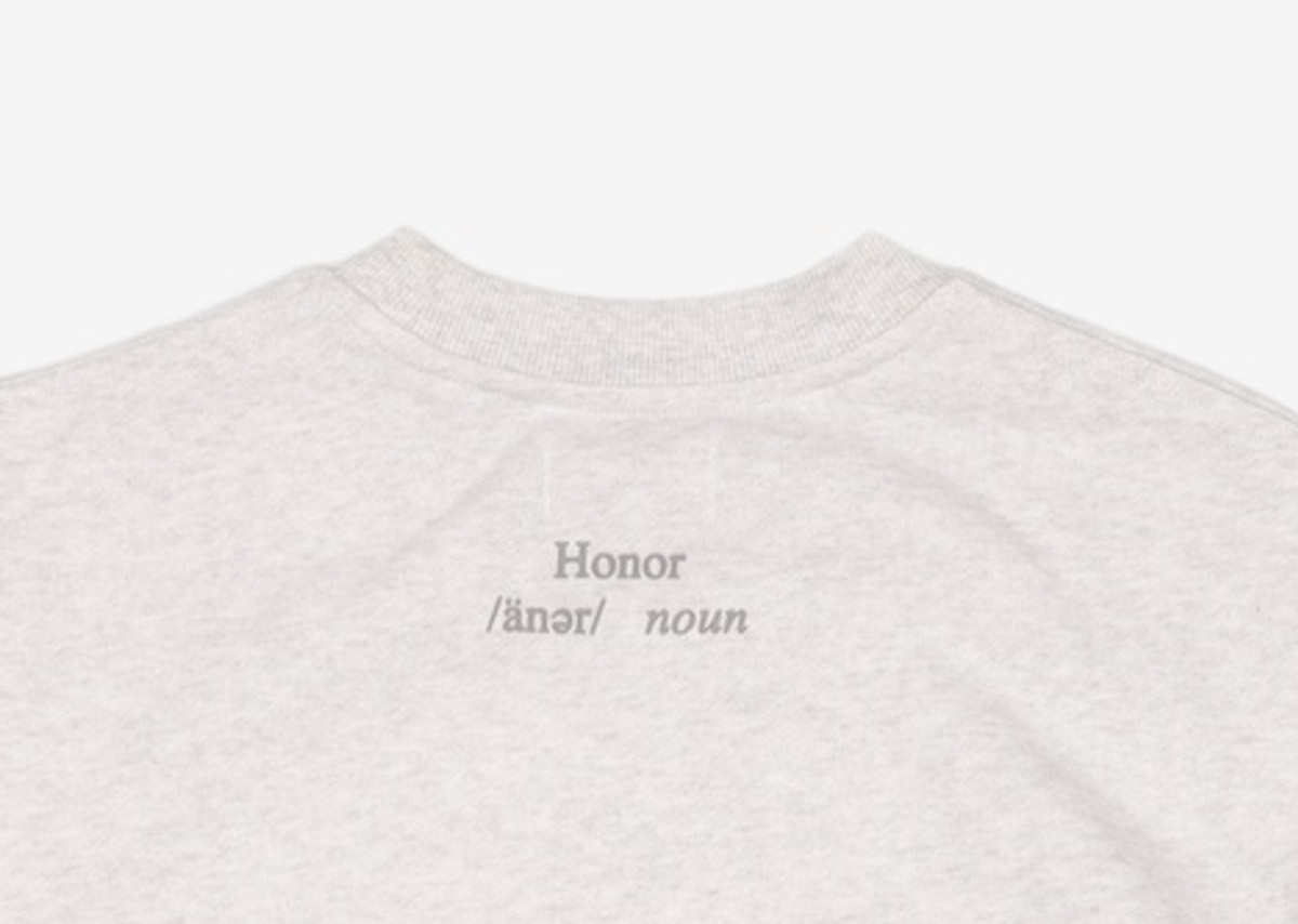 아너 더 기프트(HONOR THE GIFT) 긴소매 티셔츠 S