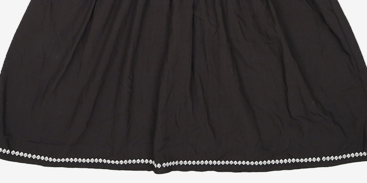 솔티페블(SALTY PEBBLE) BOHEMIAN SLEEVELESS DRESS [BLACK] FREE