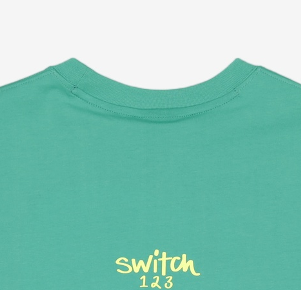 스위치123(SWITCH123) 레귤러 그린 싱글 반팔티셔츠
