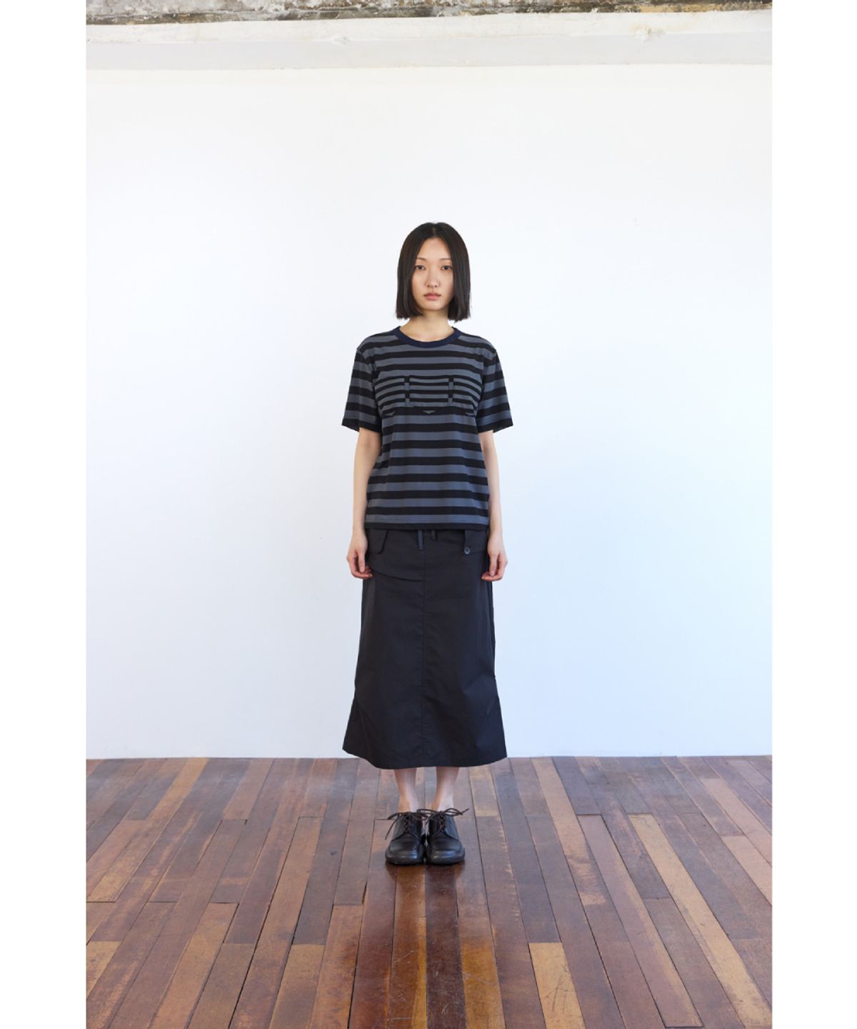 해칭룸(HATCHINGROOM) Triple Pocket Tee Stripe Graphite