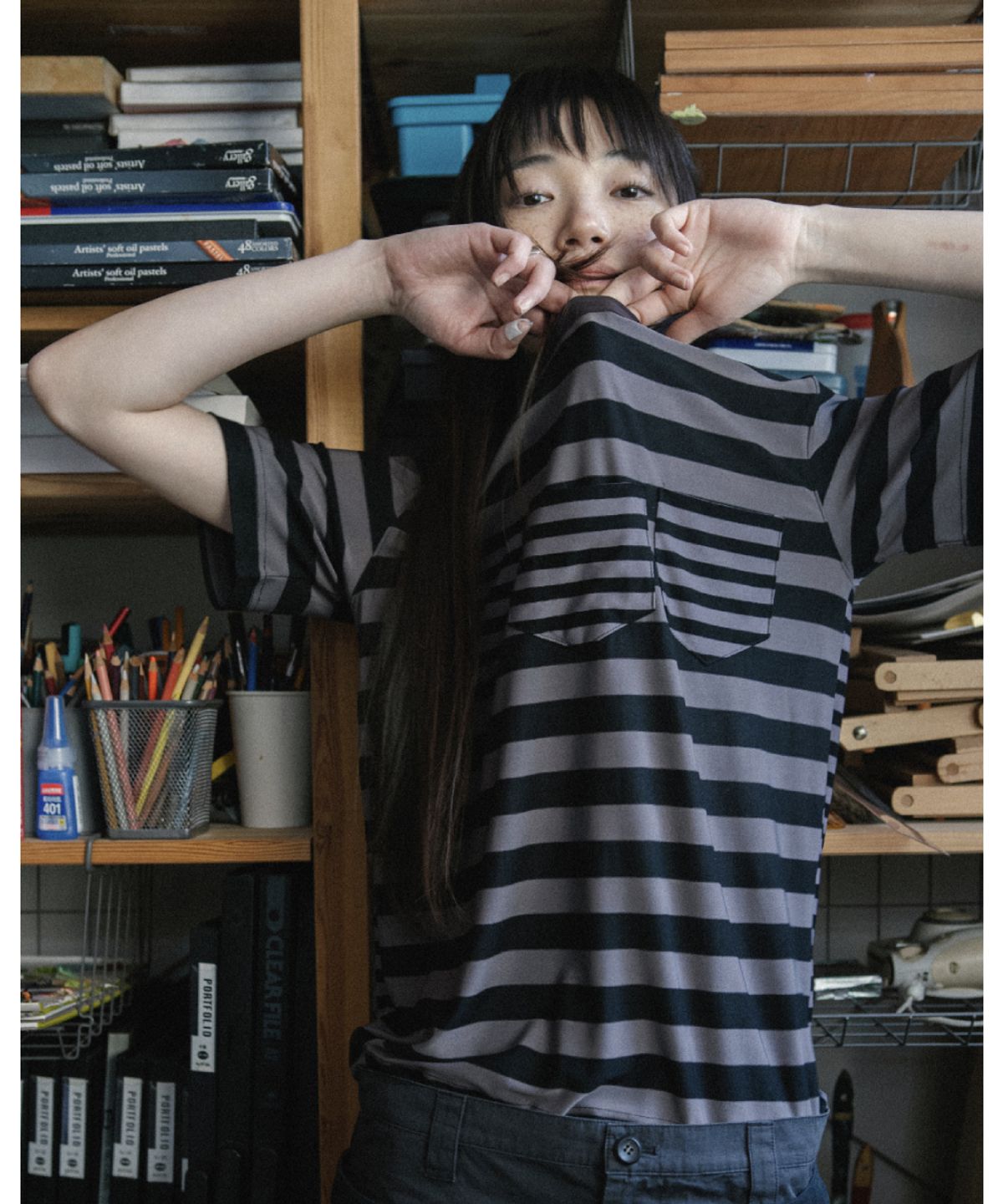 해칭룸(HATCHINGROOM) Triple Pocket Tee Stripe Brown Charcoal