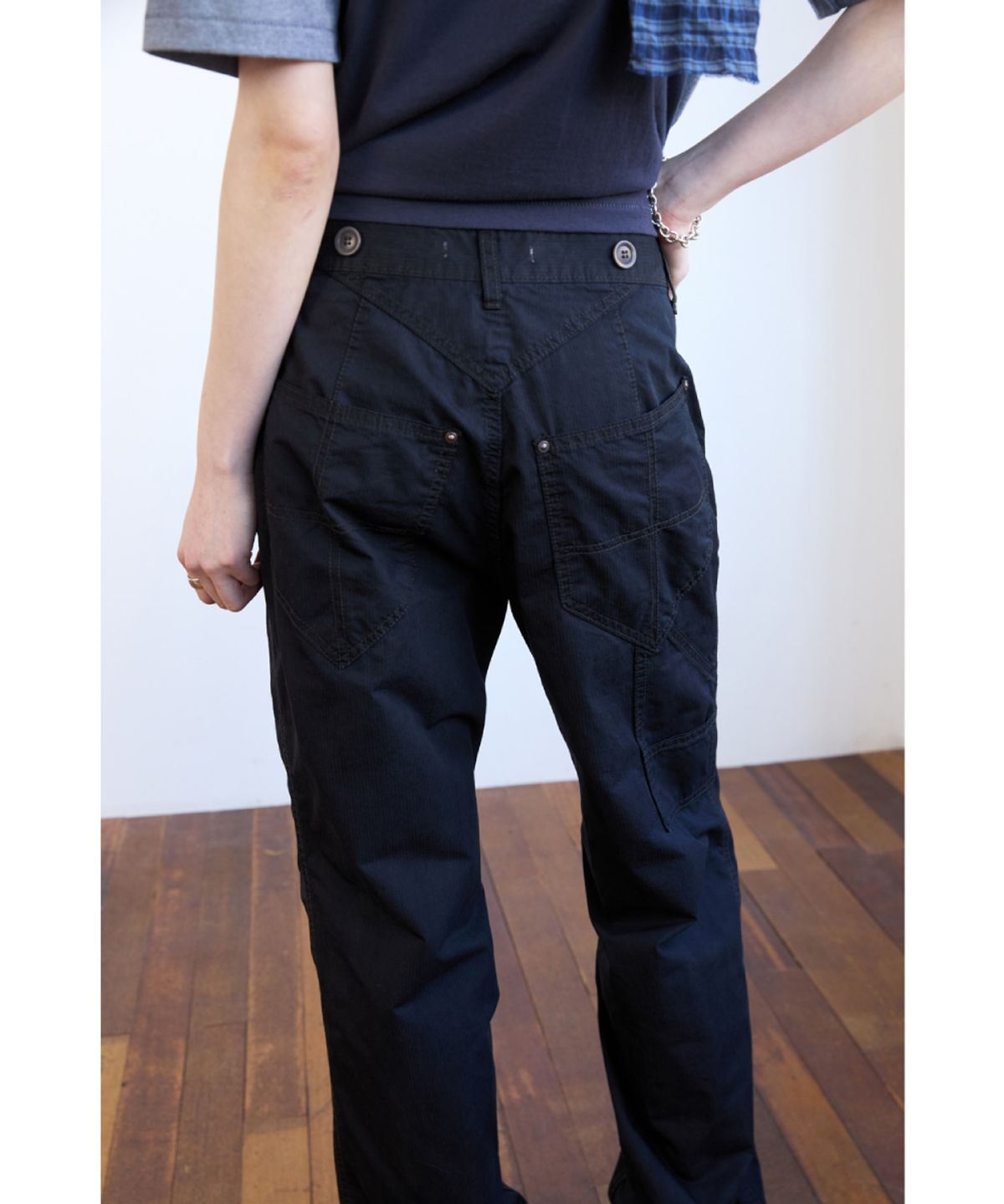 해칭룸(HATCHINGROOM) Shield Pants Herringbone Stripe Dyed Black
