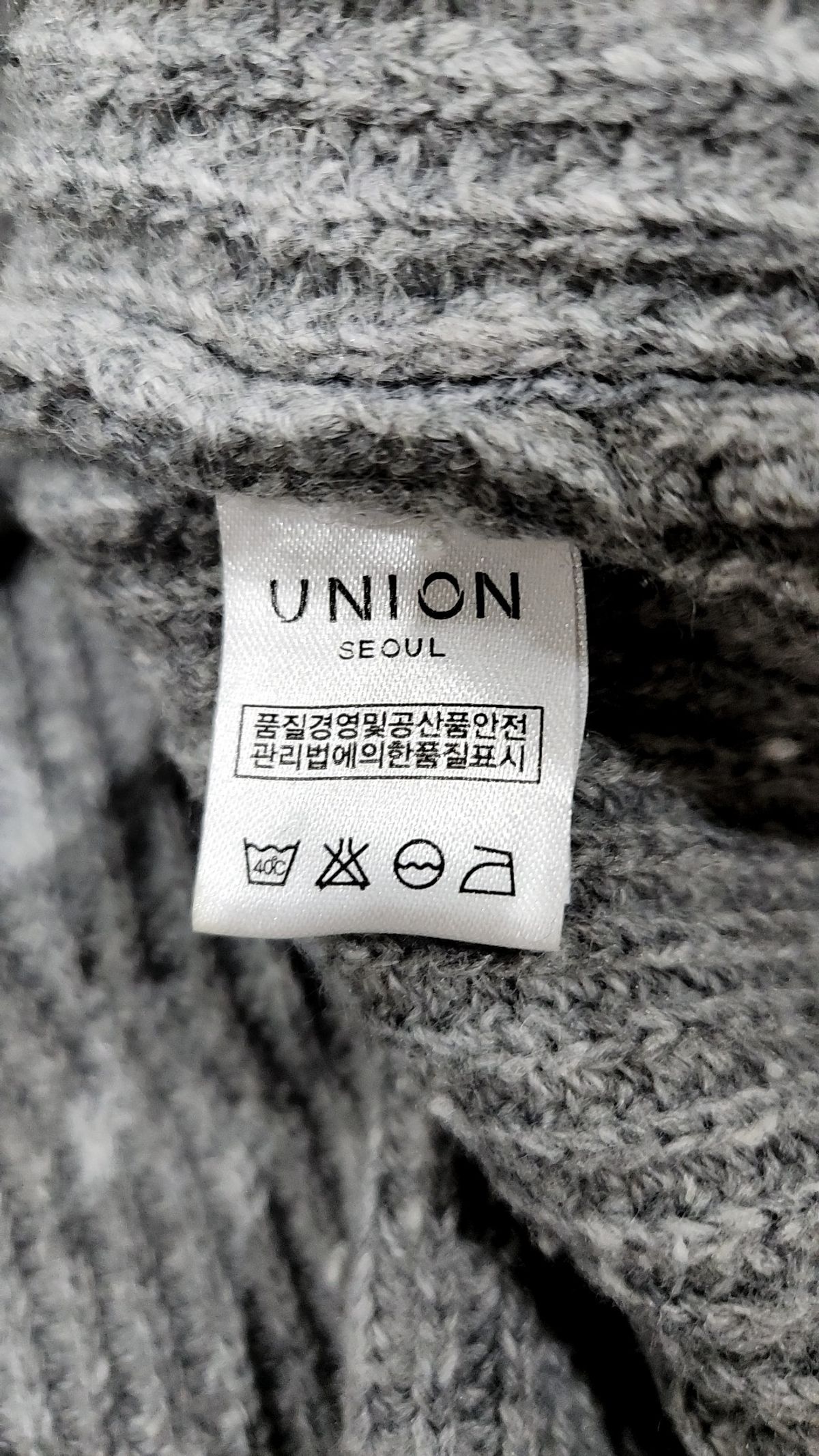 유니온(UNION) 니트/스웨터