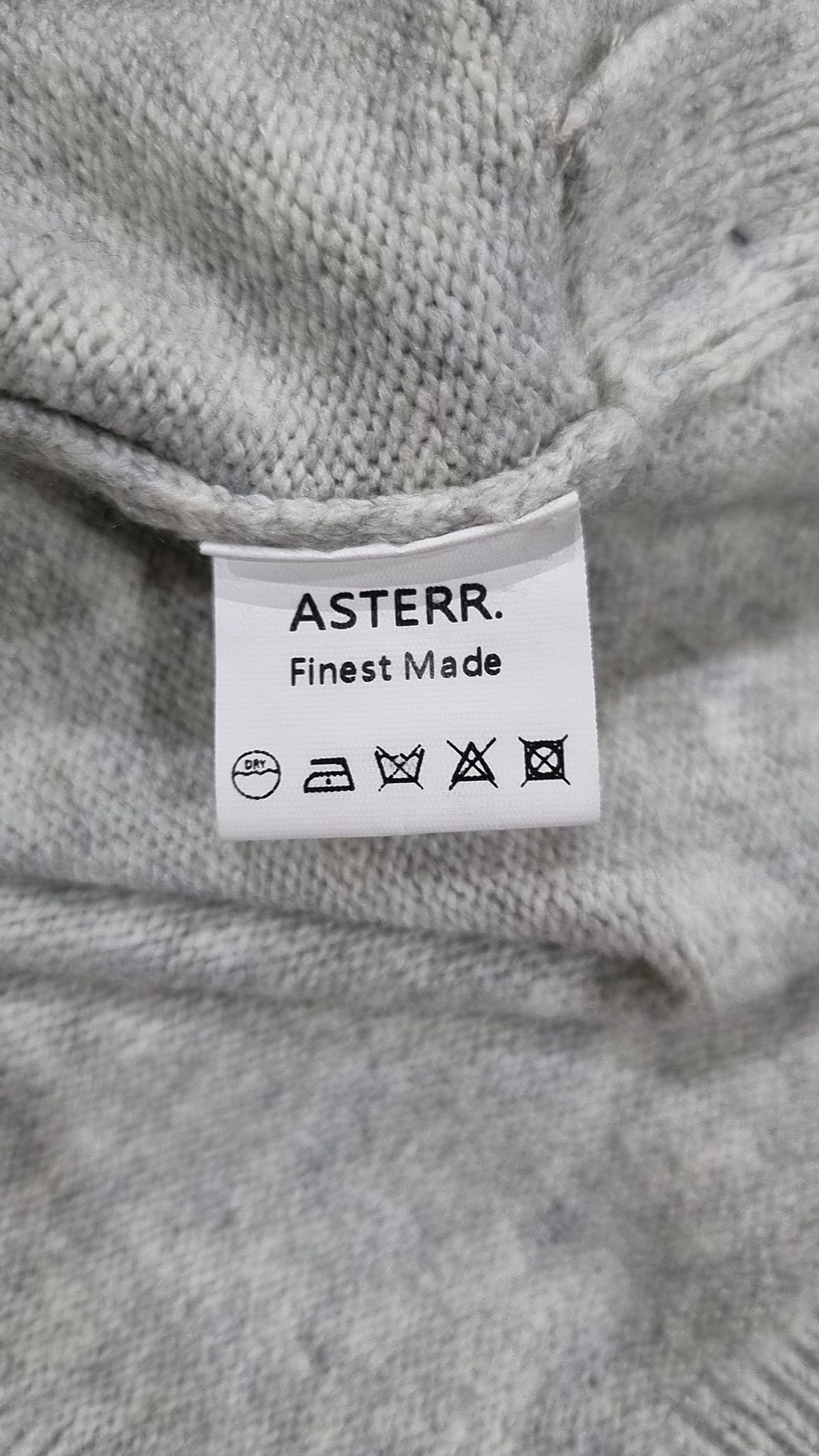 아스터(ASTERR.) 니트/스웨터
