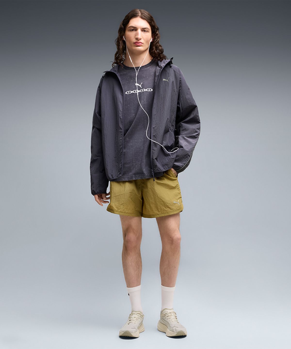 푸마(PUMA) 런 컬쳐 컬렉티브 릴렉스드 워시드 그래픽 롱 슬리브 - 인키 뎁스 / 639098-35
