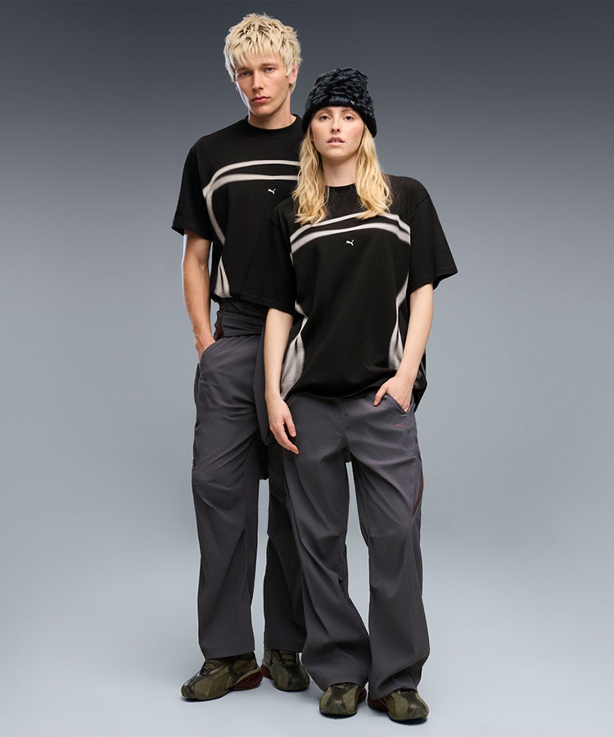 푸마(PUMA) CLRT 그래픽 티 - 푸마 블랙 / 637163-01