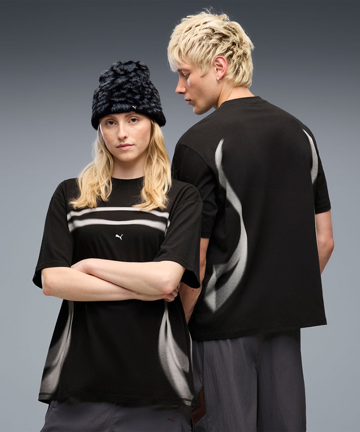 푸마(PUMA) CLRT 그래픽 티 - 푸마 블랙 / 637163-01