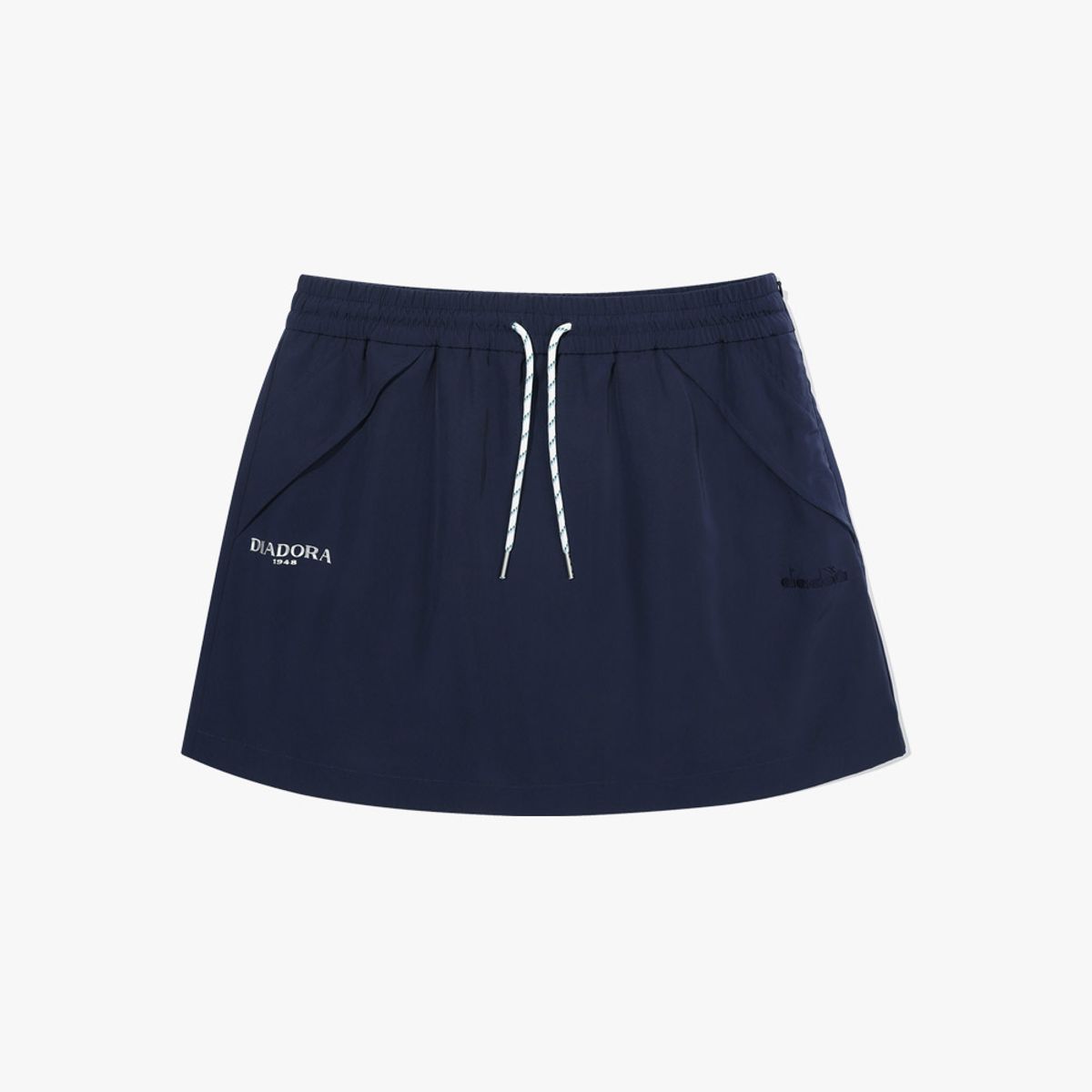 디아도라(diadora) 스트링 포인트 우븐 스커트 BLUE