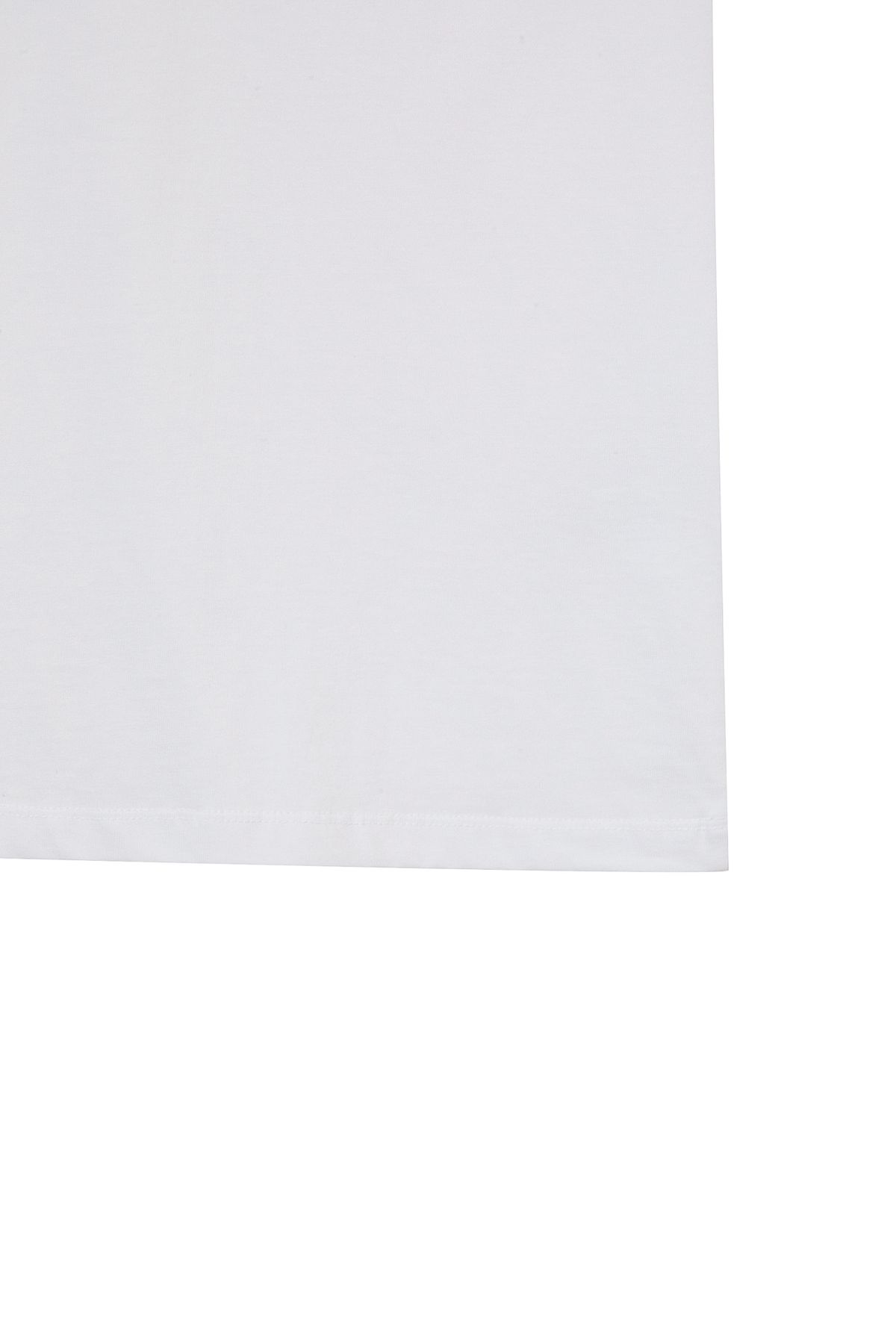 다이닛(DEINET) APPLICATION STITCH T-SHIRT IN WHITE