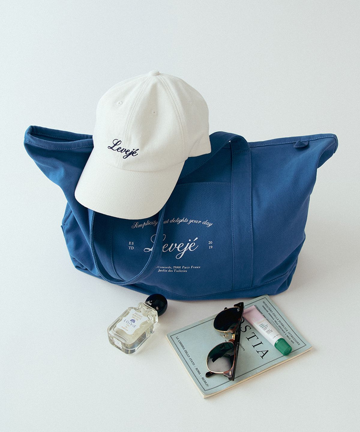 르브제(LEVEJE) Merci Ballcap (White)