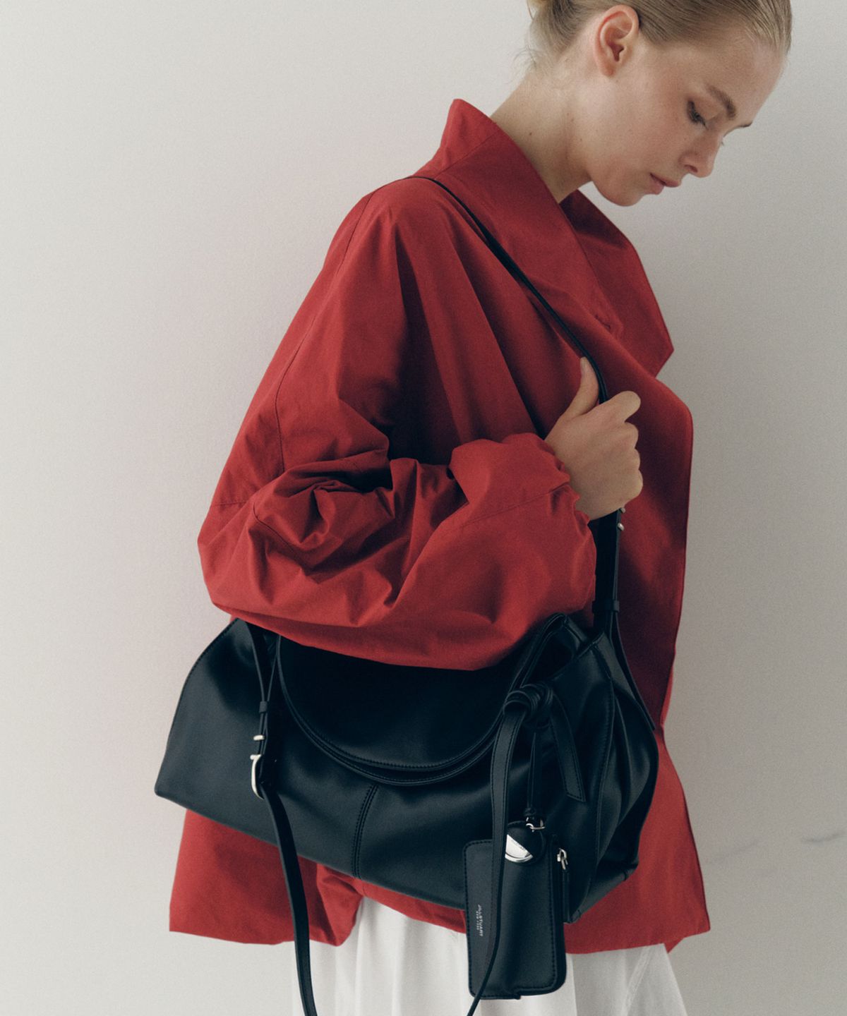 질스튜어트액세서리(JILLSTUART ACC) [PLIÉ] 플리에 가죽 숄더 M 3color