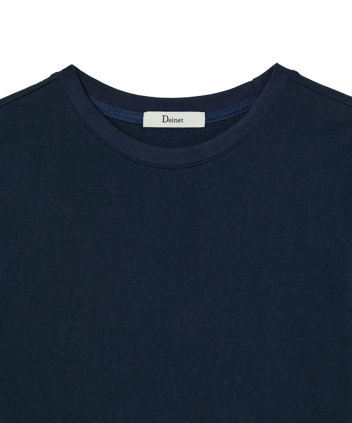 다이닛(DEINET) DOT D LOGO T-SHIRT IN NAVY
