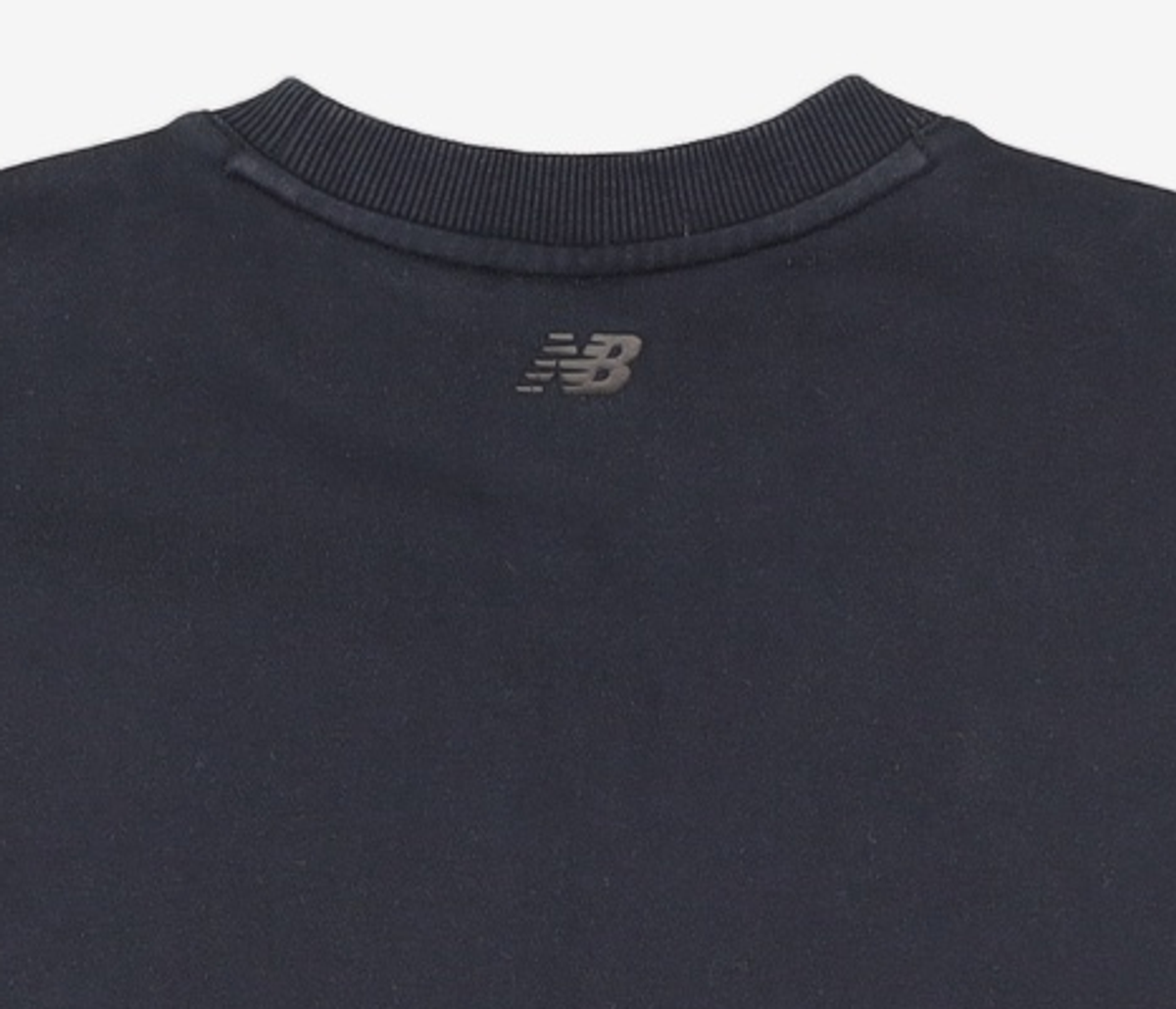 뉴발란스(NEW BALANCE) 맨투맨/스웨트셔츠 100