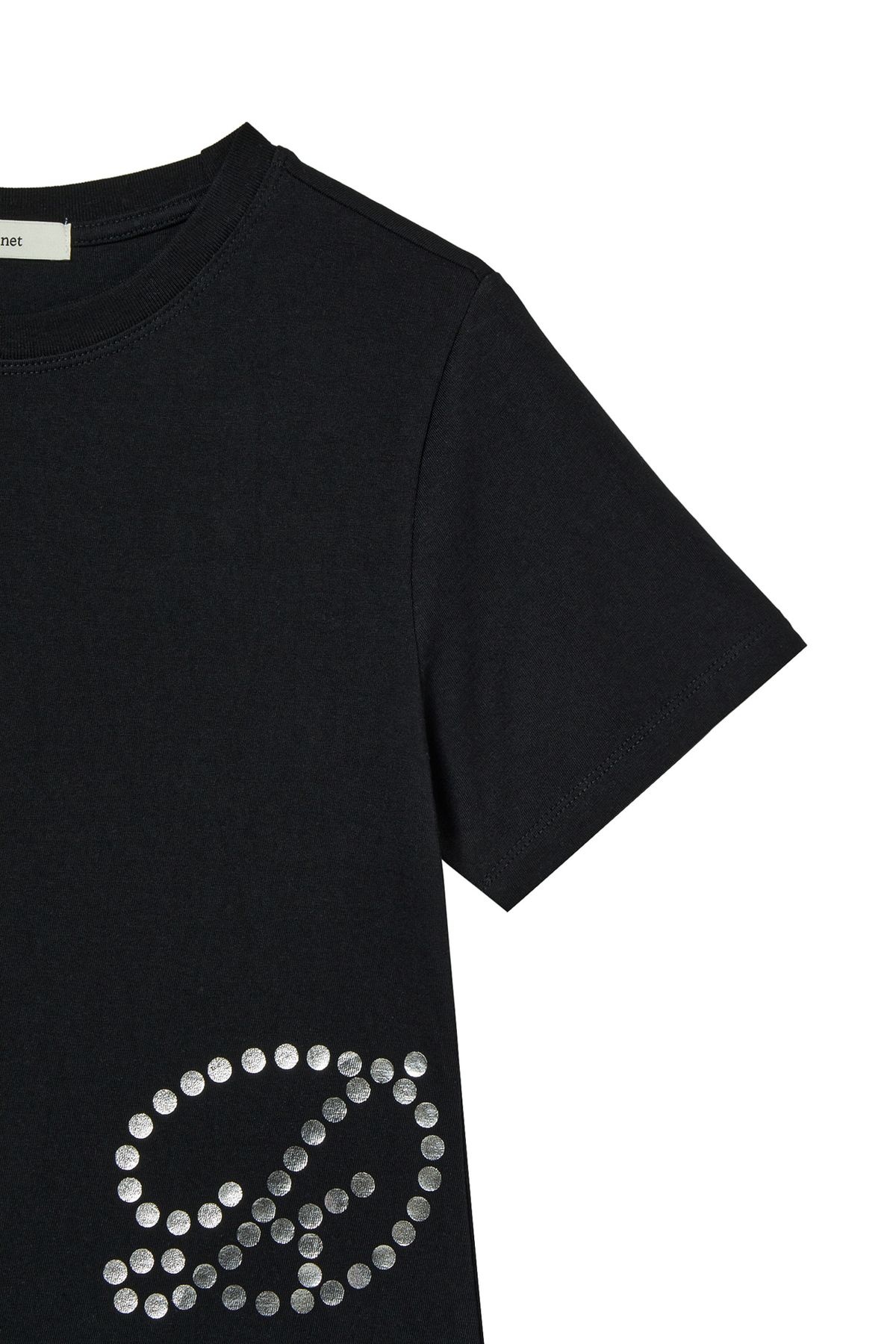 다이닛(DEINET) DOT D LOGO T-SHIRT IN BLACK