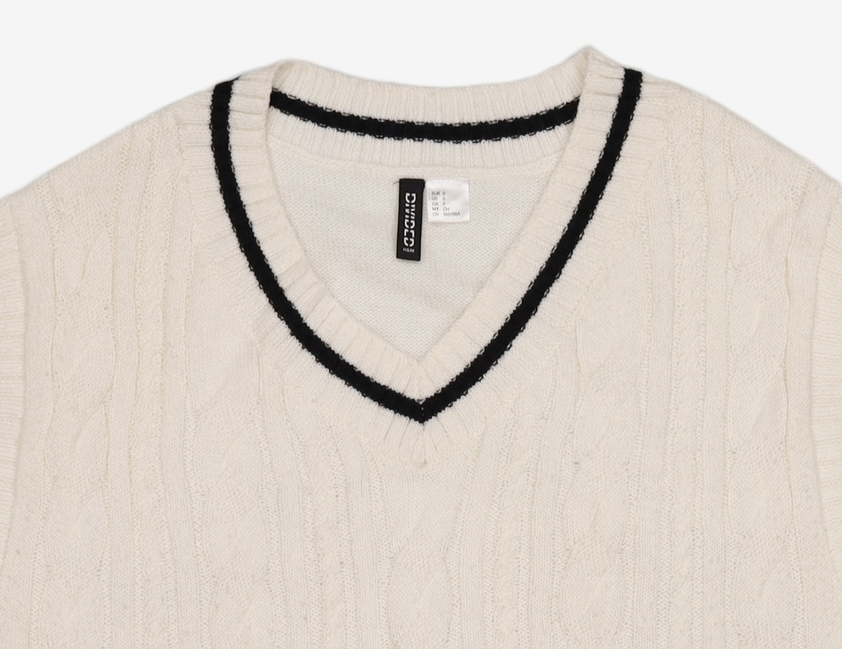 디바이디드에이치앤엠(DIVIDED H&M) 베스트 S