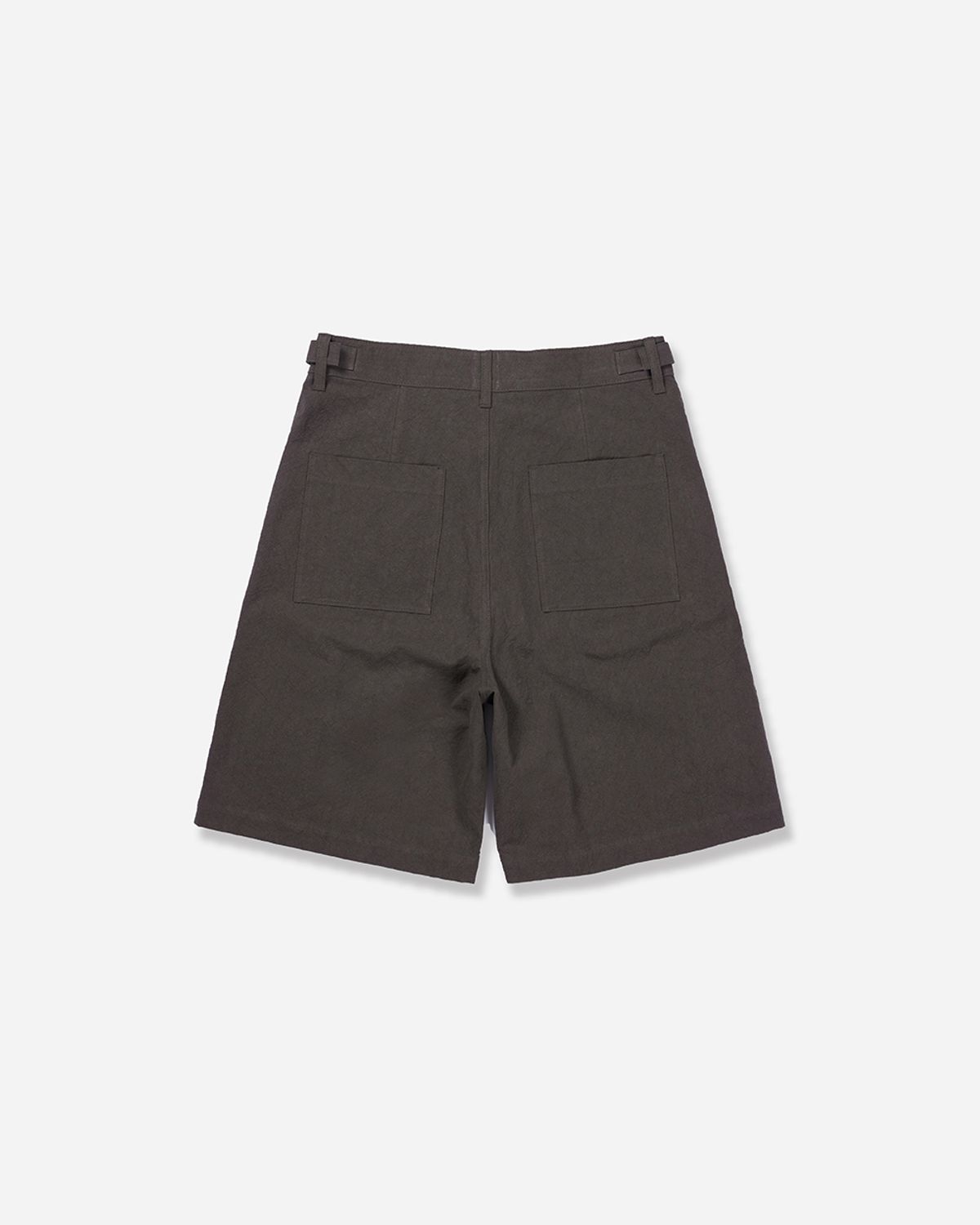 사일런트실러블(SILENTSYLLABLE) Double tuck crinkle shorts / Walnut