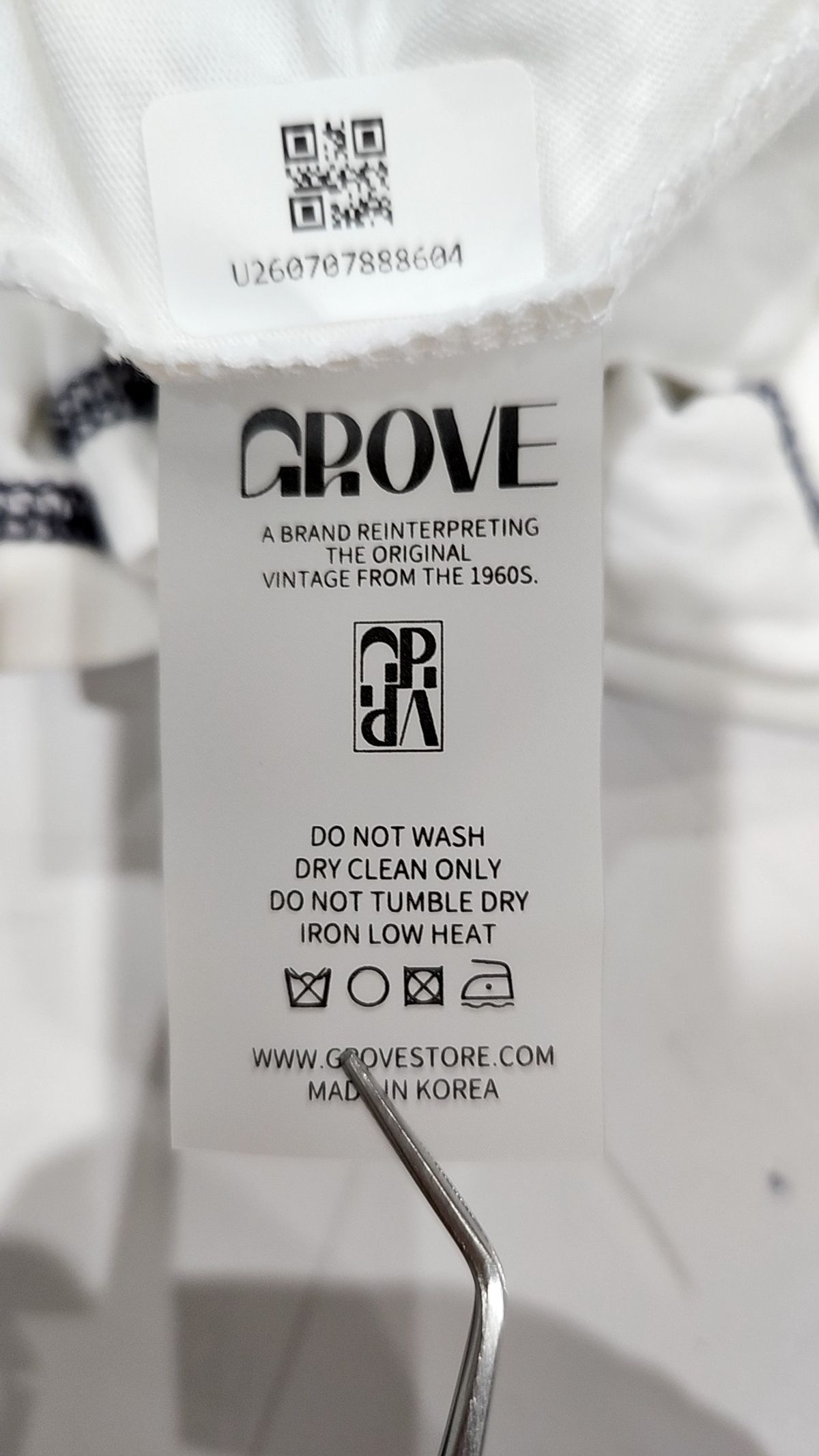 그로브(GROVE) 반소매 티셔츠 FREE