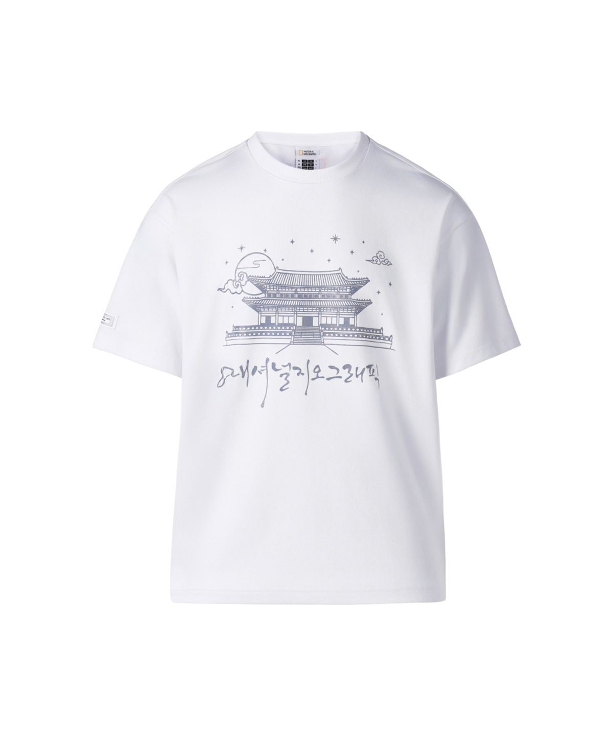 내셔널지오그래픽(NATIONALGEOGRAPHIC) [K-HERITAGE] 자개 세미오버핏 그래픽 티셔츠 WHITE N262UTS636
