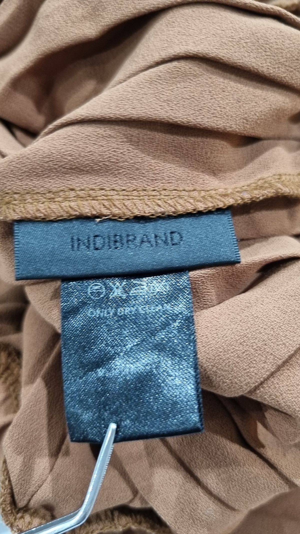 인디브랜드(INDIBRAND) 롱스커트 FREE
