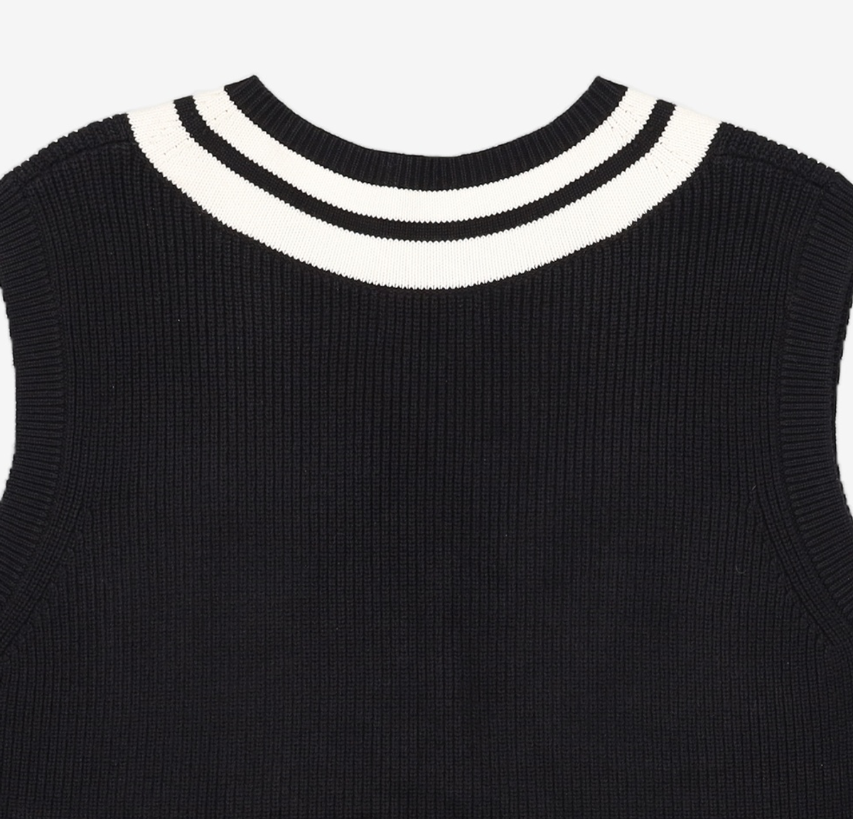 프레드페리(FRED PERRY) [Sharp] 스트라이프 헴 브이넥 베스트(102) AFPM231K540-102 L