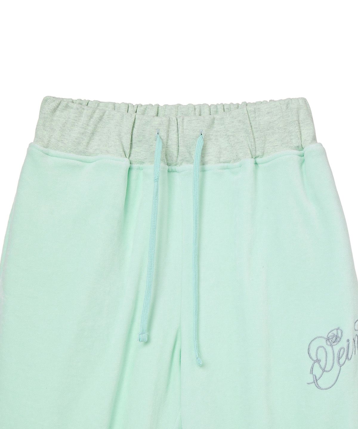 다이닛(DEINET) ROSE TYPO CAPRI JOGGER PANTS IN MINT
