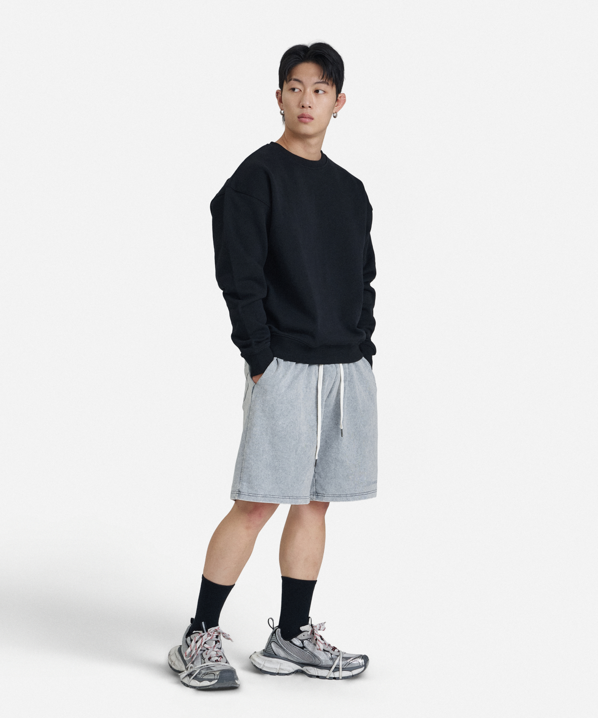 버클다운(BUCKLE DOWN) 클래식 BD_LOGO 피그먼트 워시드 쇼츠 (GREY)