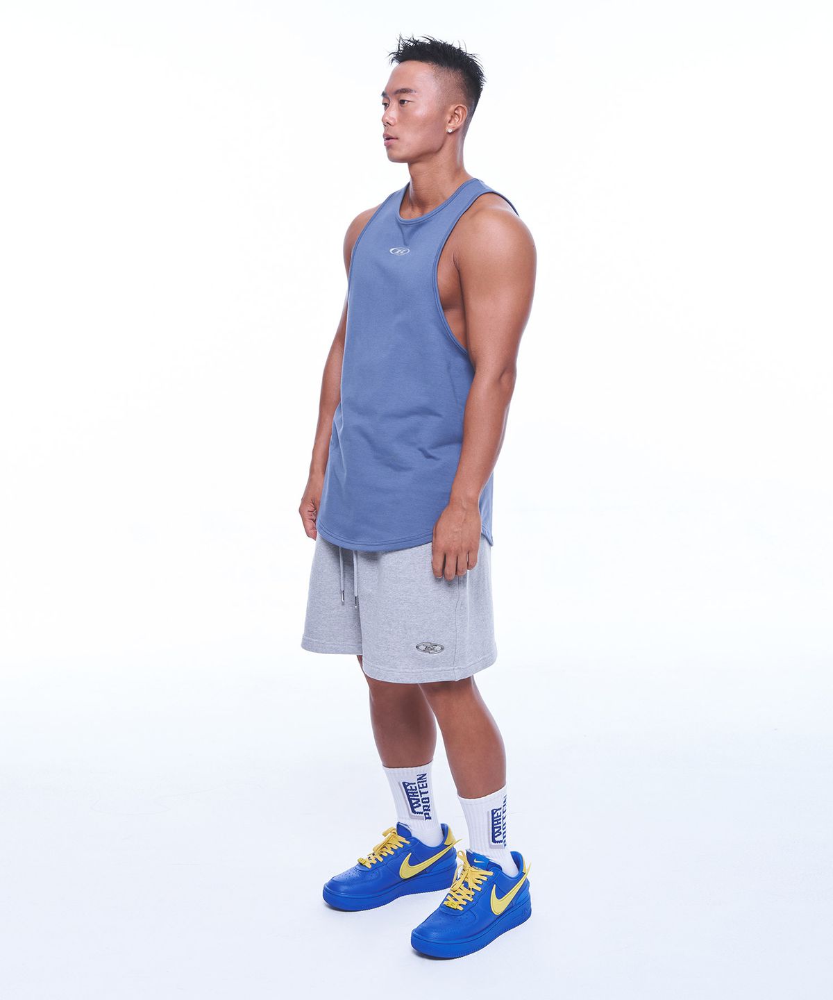 본투윈(BORN TO WIN) SILVER B LOGO NEW FIT SLEEVELESS [DEAD BLUE]