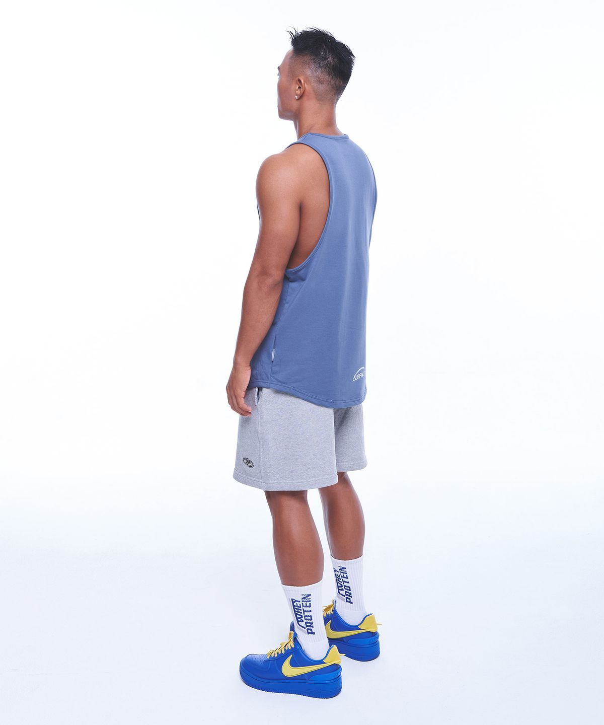 본투윈(BORN TO WIN) SILVER B LOGO NEW FIT SLEEVELESS [DEAD BLUE]