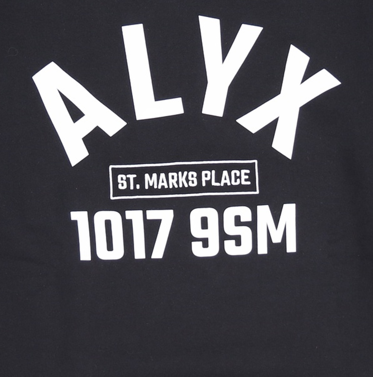1017 알릭스 9SM(1017 ALYX 9SM) 맨투맨/스웨트셔츠 XL