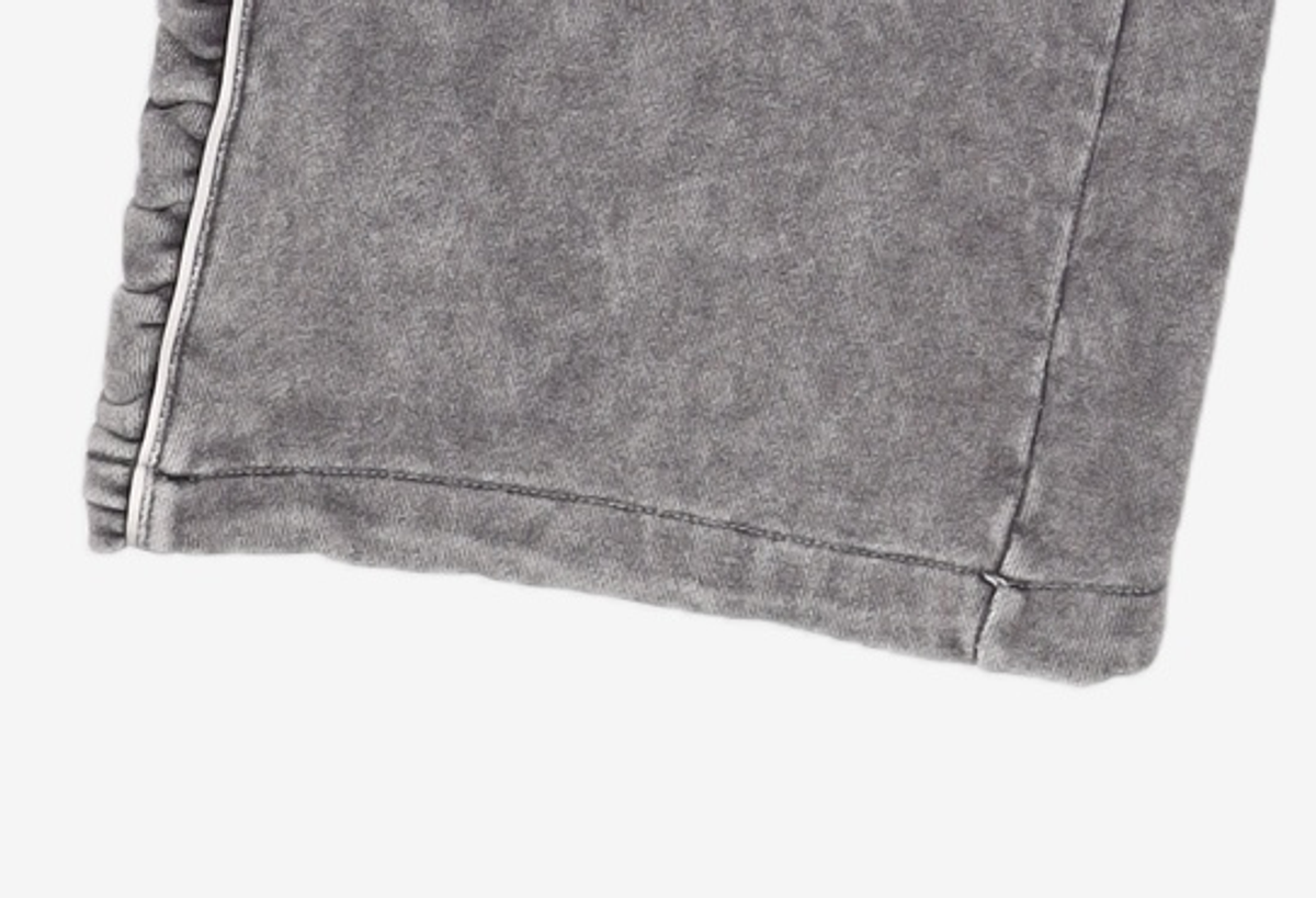 김미더영(GIMMETHEYOUNG) G_SIDE SHIRRING SWEATPANTS_23FW / BLACK ONE