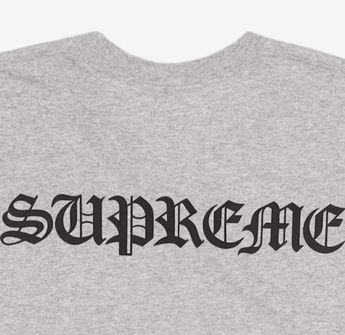 슈프림(SUPREME) 반소매 티셔츠 L