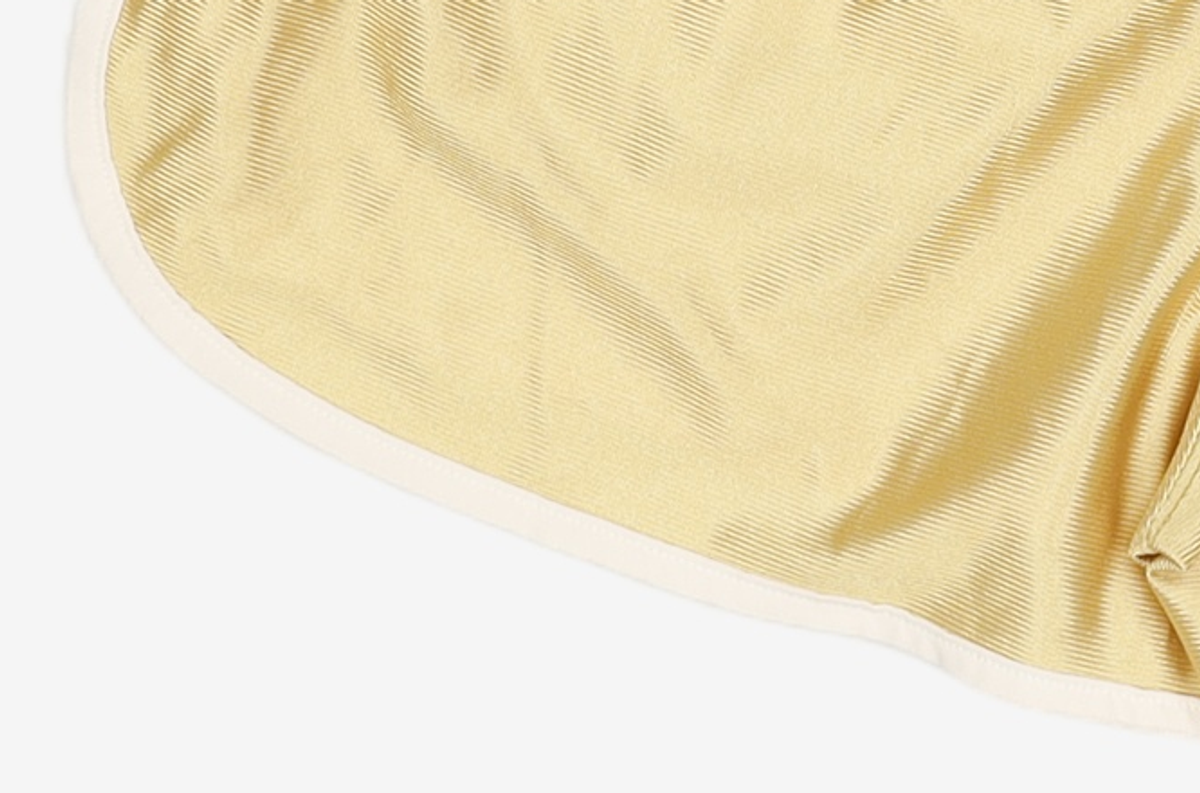 김미더영(GIMMETHEYOUNG) G_SPORTY SHIRRING SHORTS / GOLD FREE
