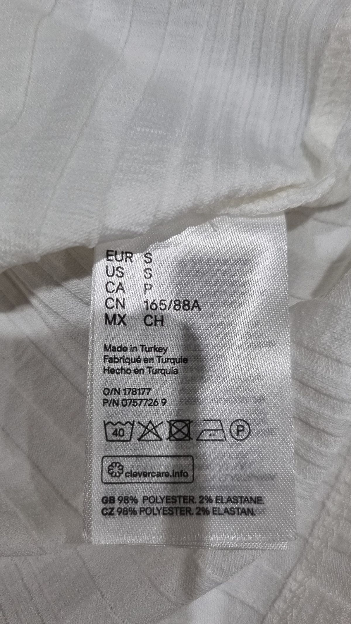 에이치앤엠(H&M) 기타 상의 S