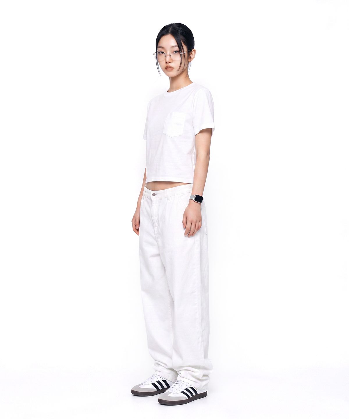 씨웨어 바이 더 지니어스(C WEAR BY THE GENIUS) 포켓 오버사이즈 크롭 티셔츠 화이트
