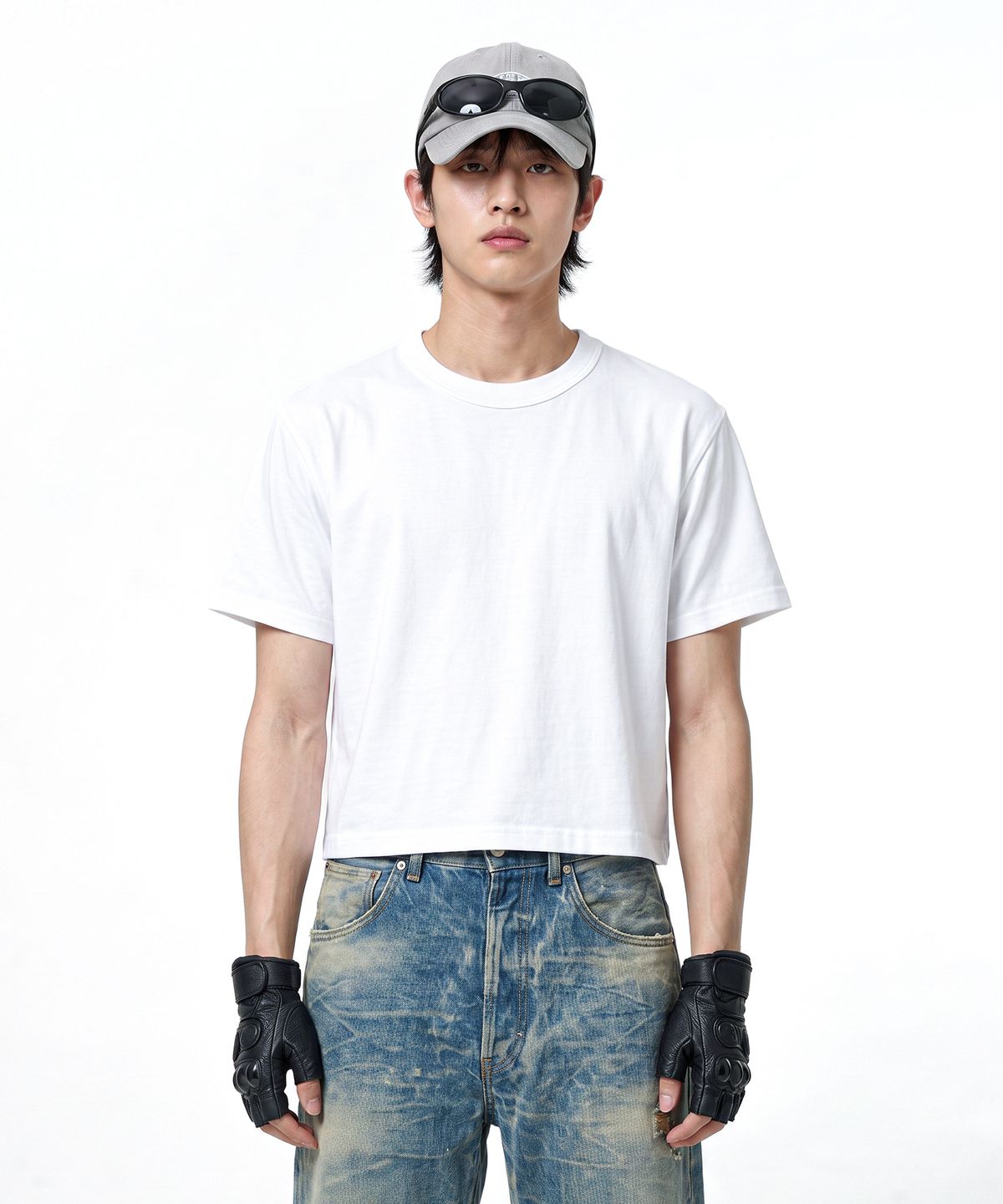 씨웨어 바이 더 지니어스(C WEAR BY THE GENIUS) 넥 바인딩 맨즈 크롭 티셔츠 화이트