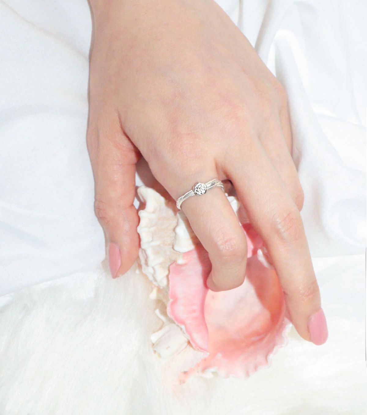 로아시(LOASI) lovely rose. rose texture ring
