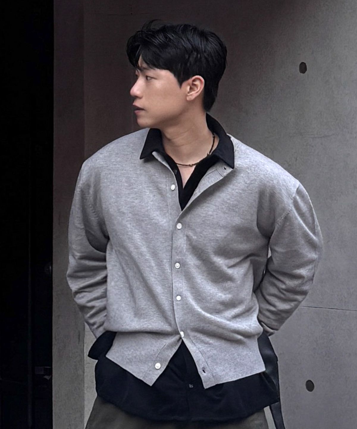 엑스오엑스(XOX) 에센셜 라운드 크롭 니트 가디건(6color)