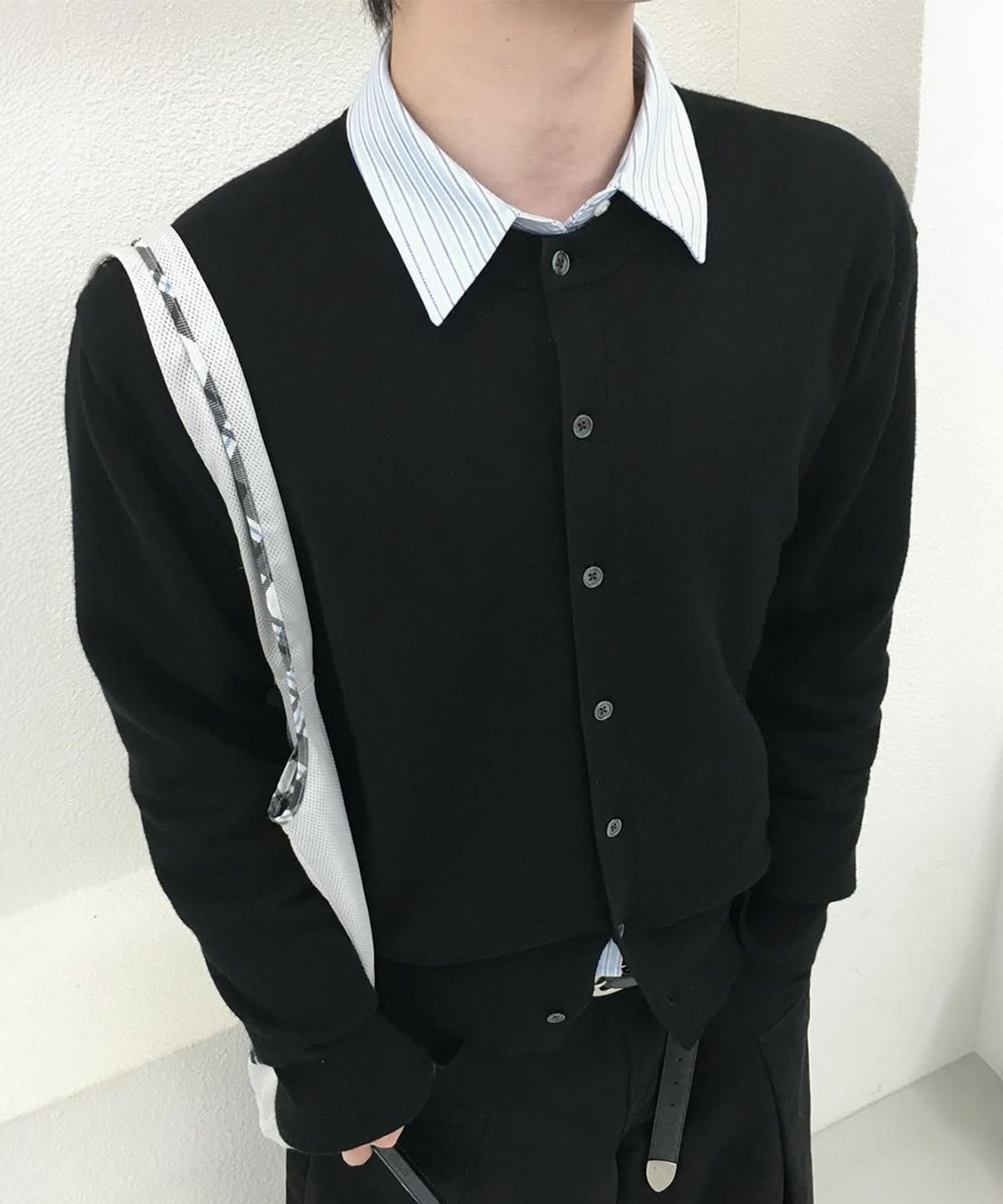 엑스오엑스(XOX) 에센셜 라운드 크롭 니트 가디건(6color)