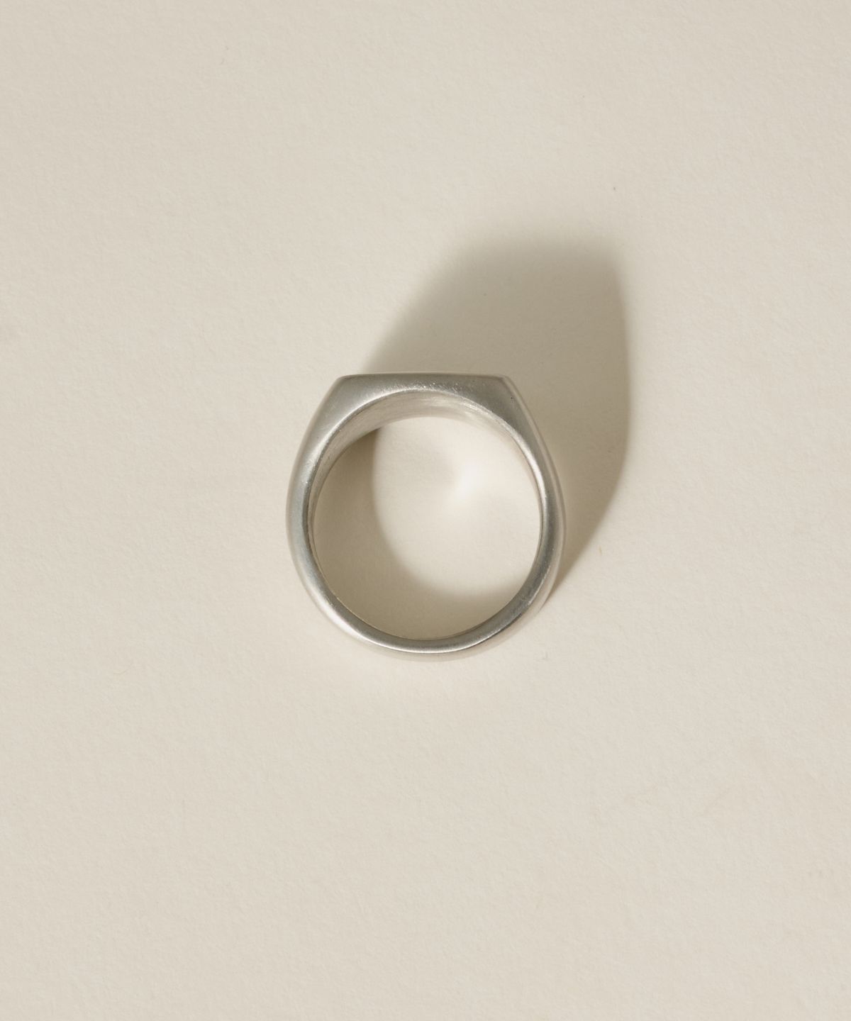 노비스도쿄(NOVICE TOKYO) 빈티지 스퀘어 시그넷 반지 Vintage Square Signet Ring [Stainless]