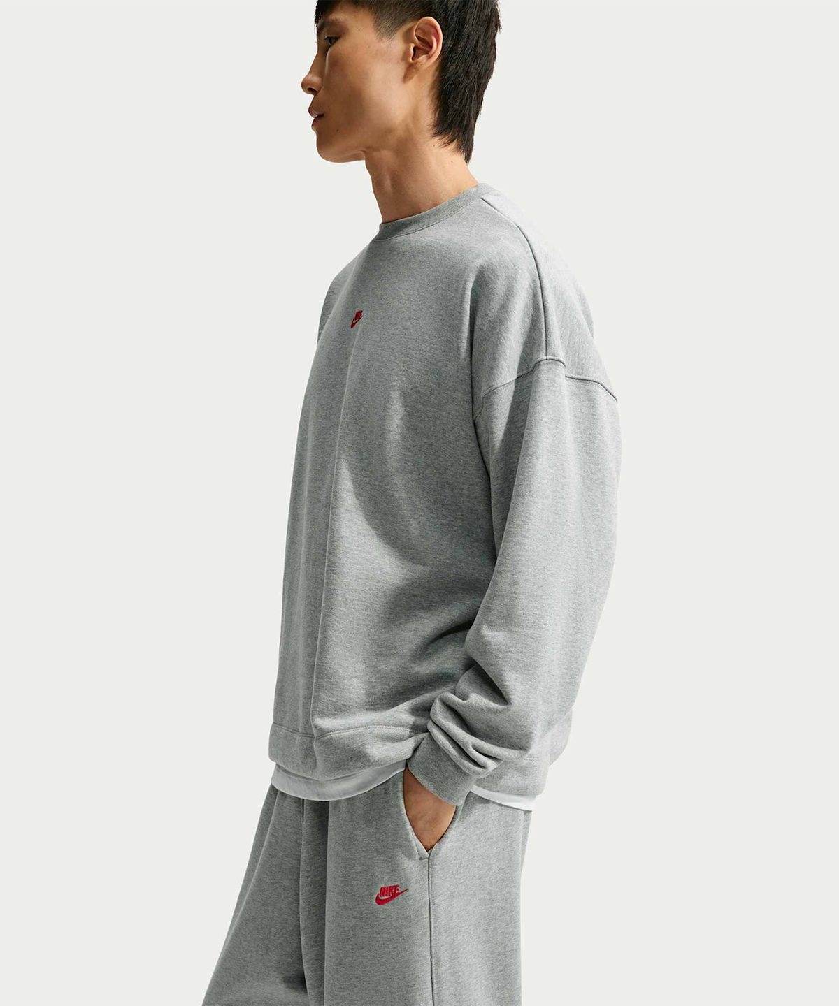 나이키(NIKE) 스포츠웨어 클럽 오버사이즈 프렌치 테리 팬츠 M - 다크 그레이 헤더:라이트 스모크 그레이:유니버시티 레드 / IF0722-064